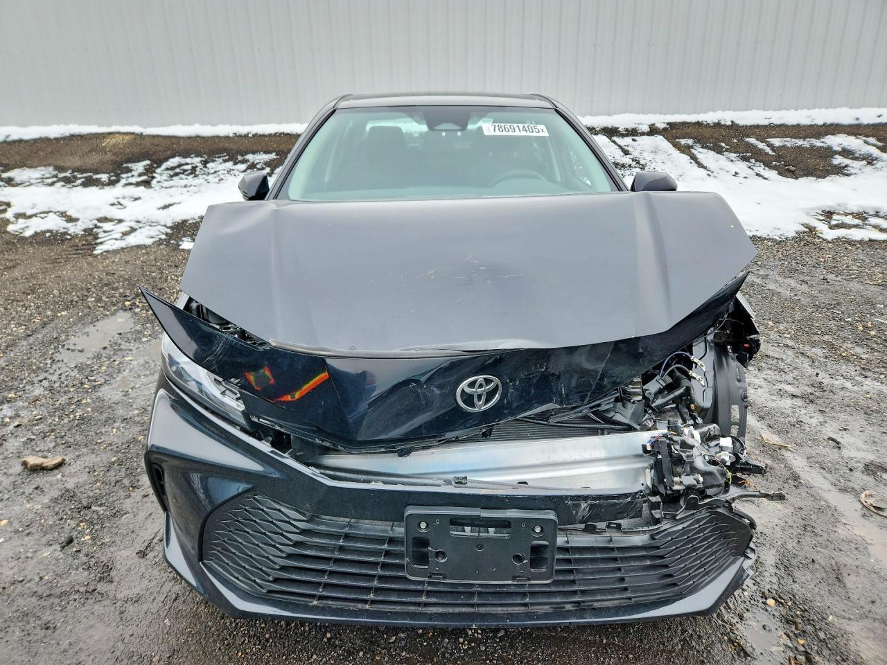 2025 Toyota Camry - Image 5