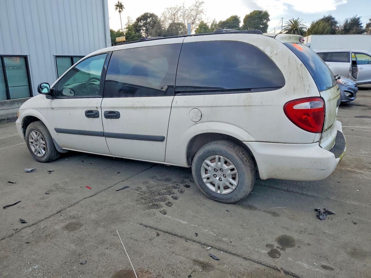 2006 Dodge Caravan - Фото 2
