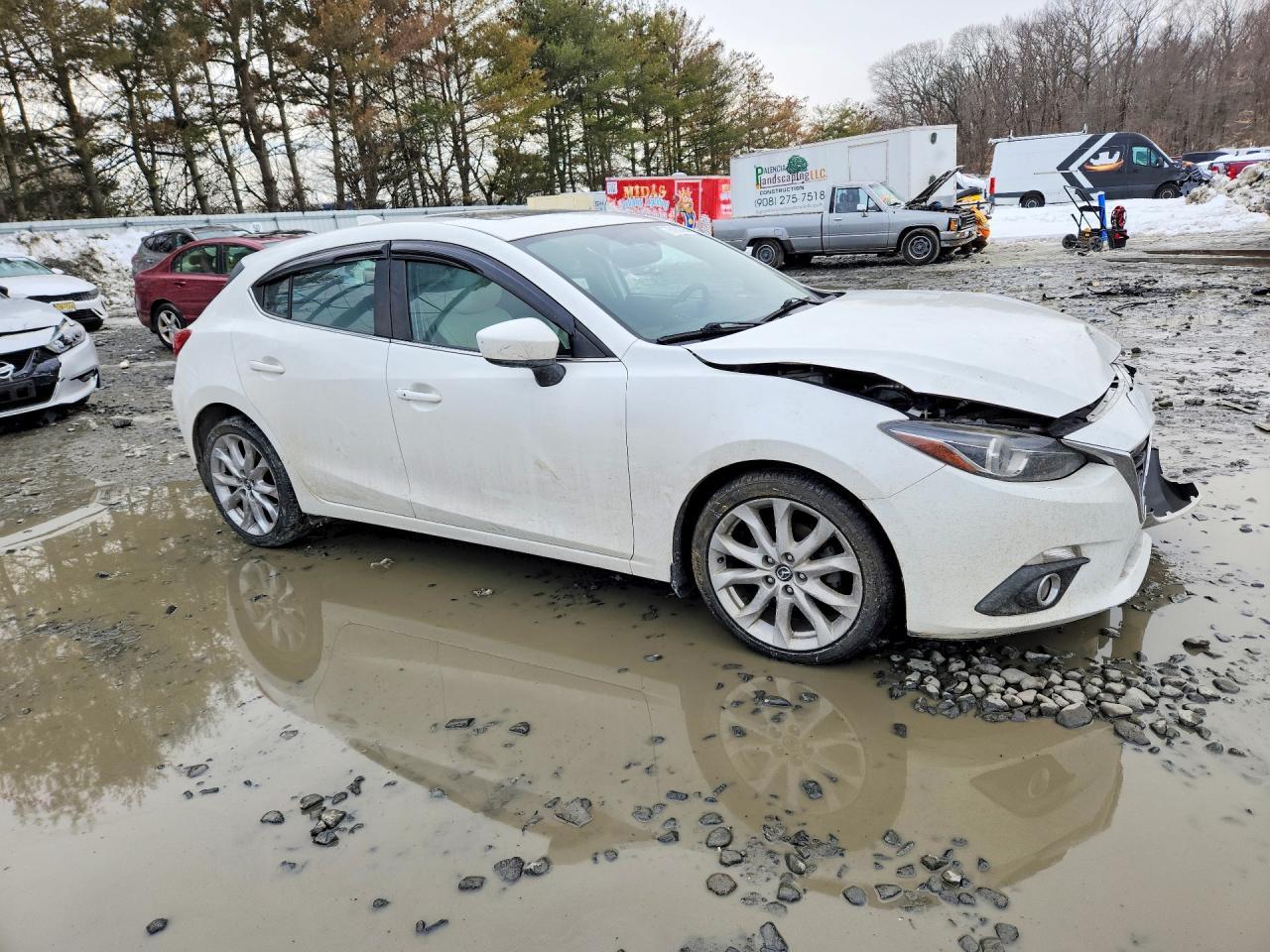 2015 Mazda 3 Grand Touring - Image 4