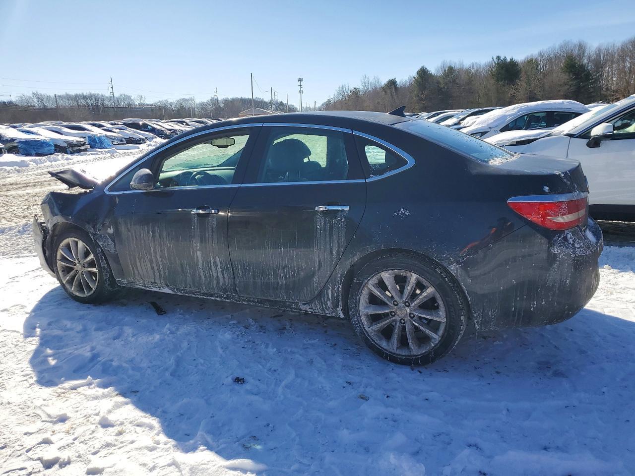 2014 Buick Verano Convenience - Фото 2