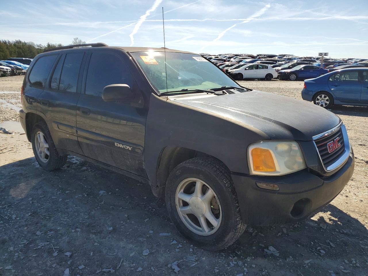 2004 GMC Envoy - Фото 4