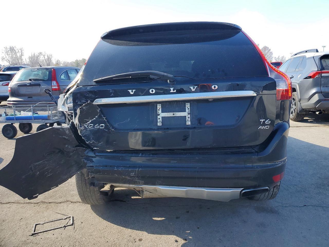 2015 Volvo Xc60 T6 Premier+ - Фото 6