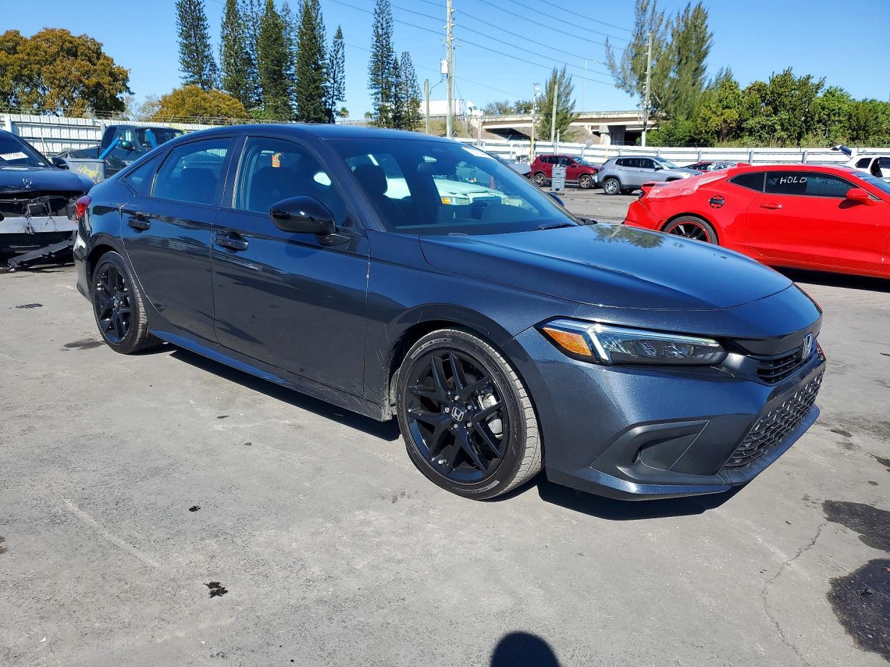 2024 Honda Civic Sport - Image 4