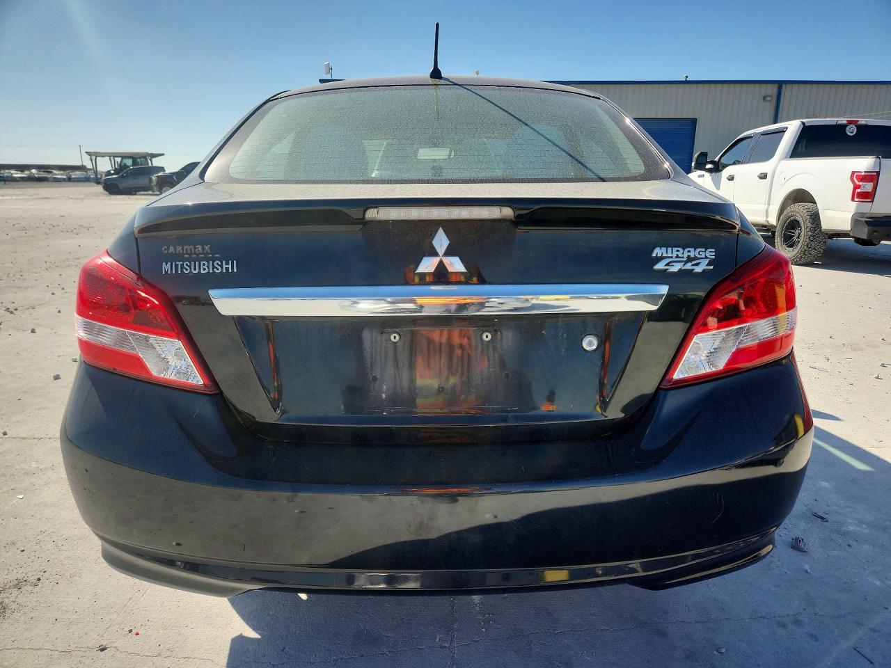 2017 Mitsubishi Mirage - Фото 6