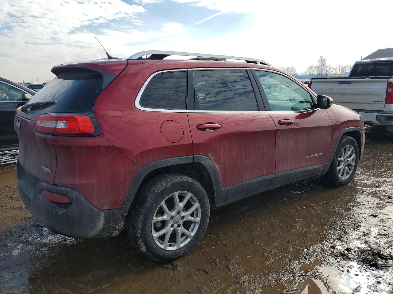 2015 Jeep Cherokee Latitude - Image 3