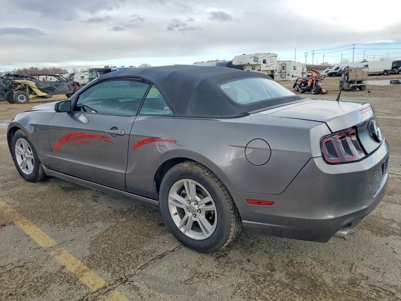 2014 Ford Mustang - Image 2