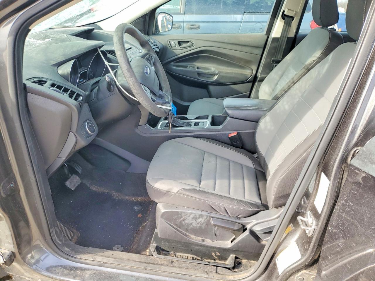 2018 Ford Escape S - Фото 7