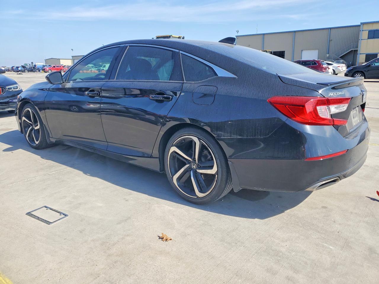 2019 Honda Accord Sport - Фото 2