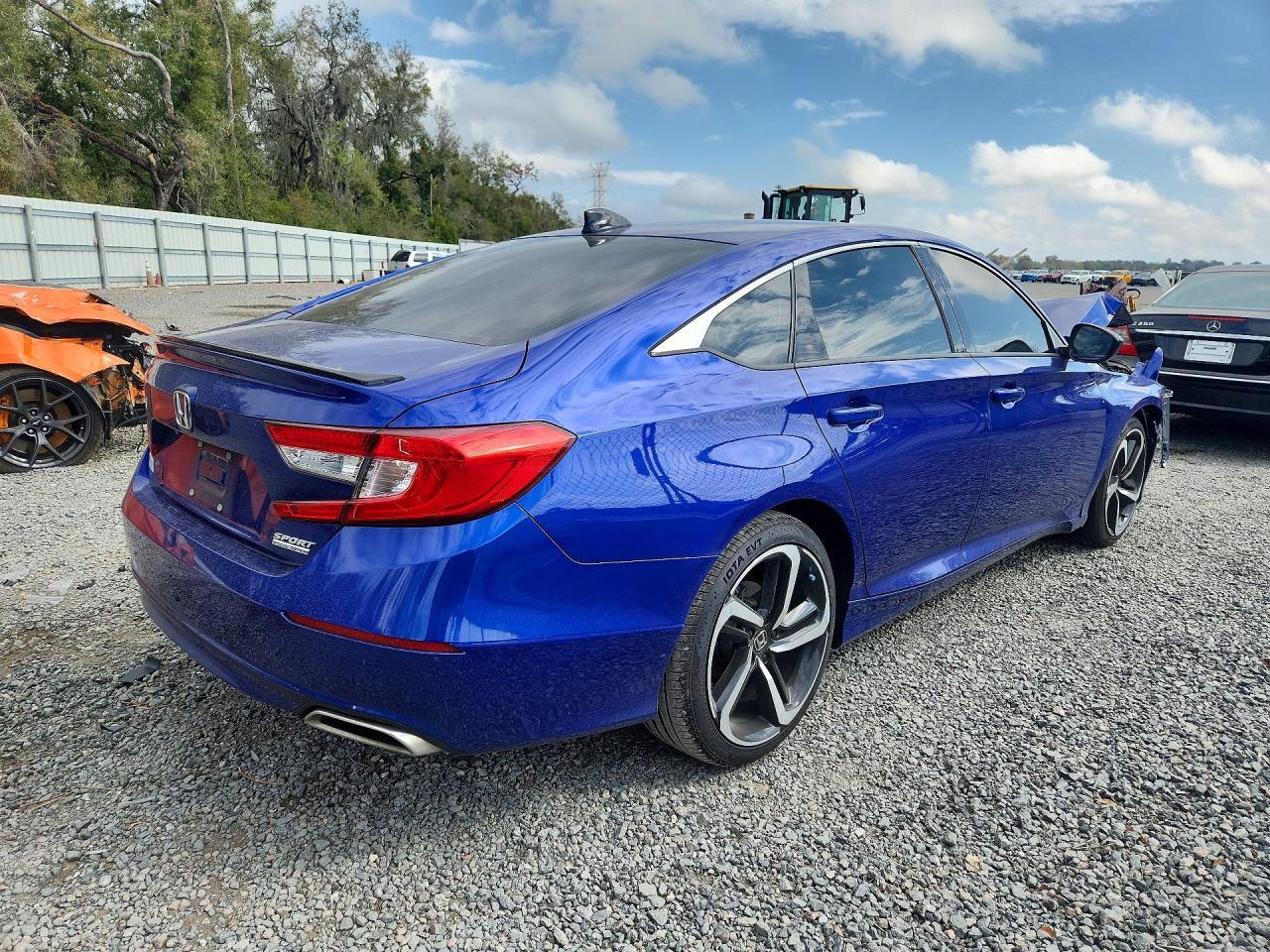 2021 Honda Accord Sport Se - Image 3