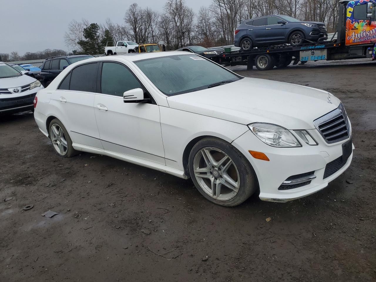 2013 Mercedes Benz E 350 4Matic - Фото 4