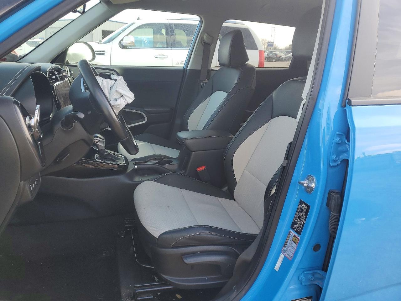 2023 Kia Soul Gt Line - Image 7