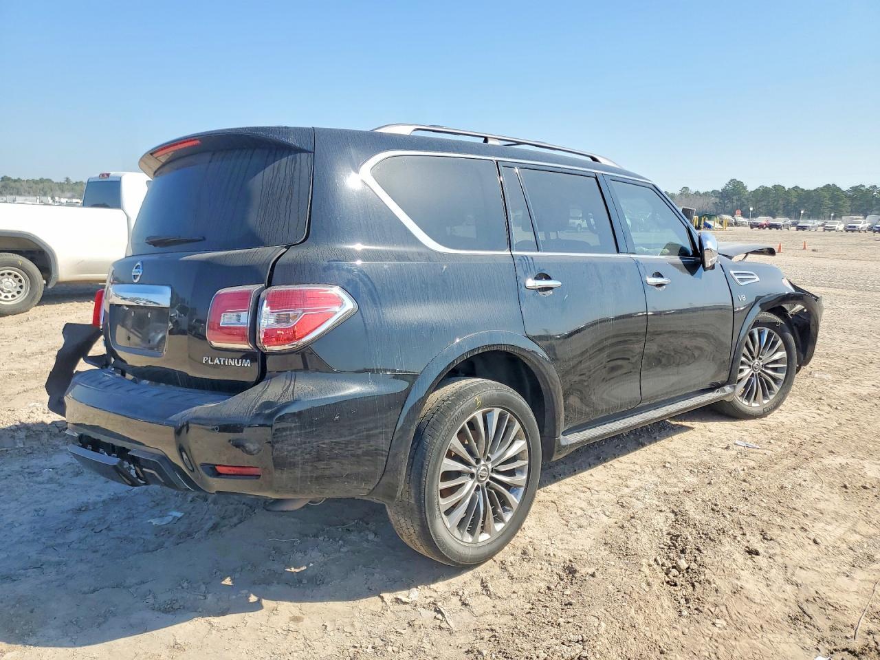2017 Nissan Armada Platinum - Фото 3