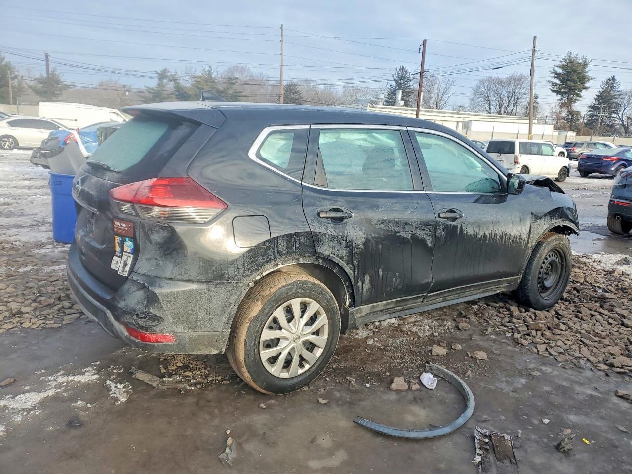 2018 Nissan Rogue S - Фото 3