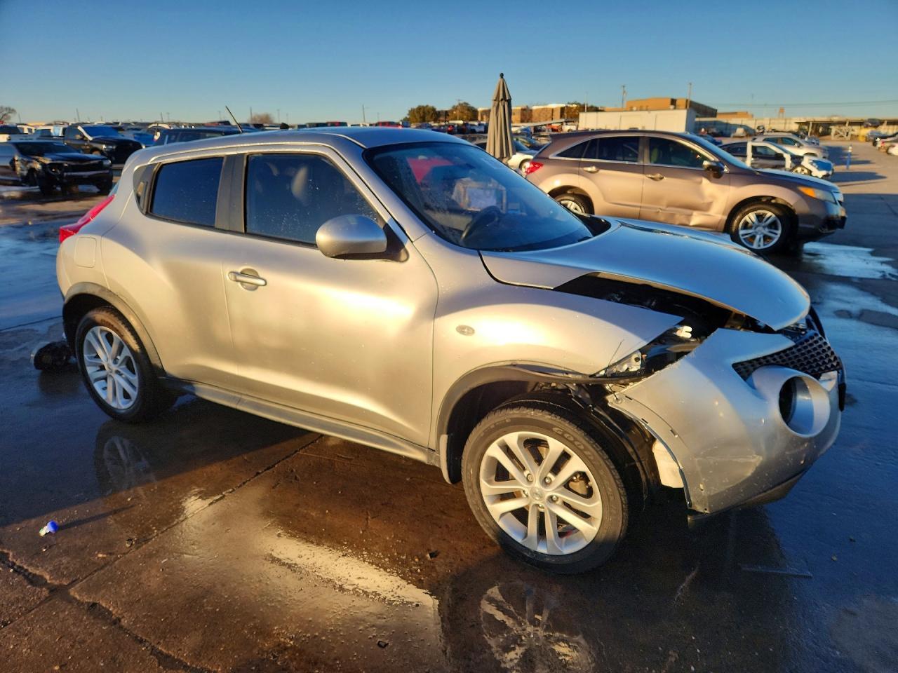 2012 Nissan Juke S - Фото 4