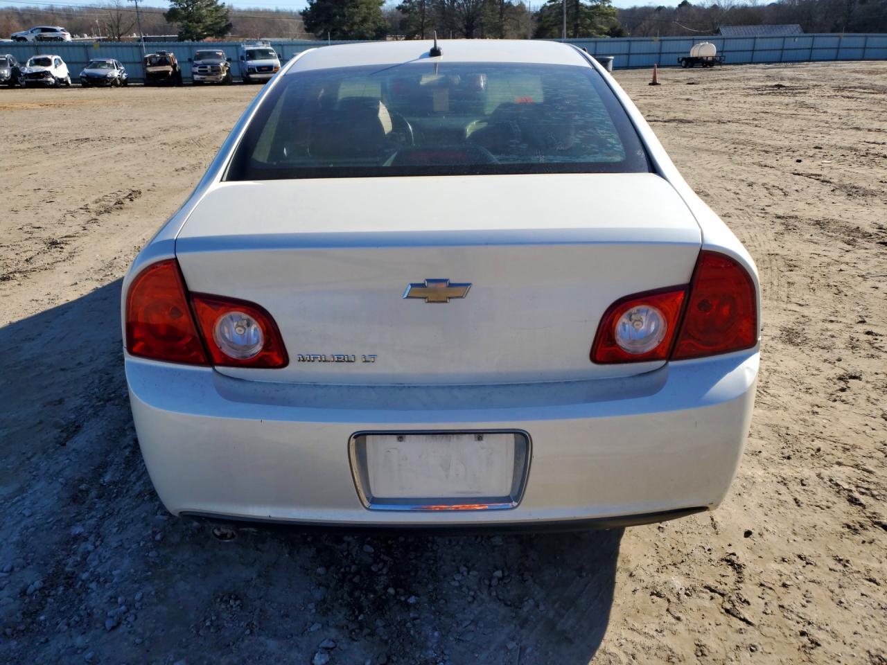 2010 Chevrolet Malibu 2Lt - Image 6
