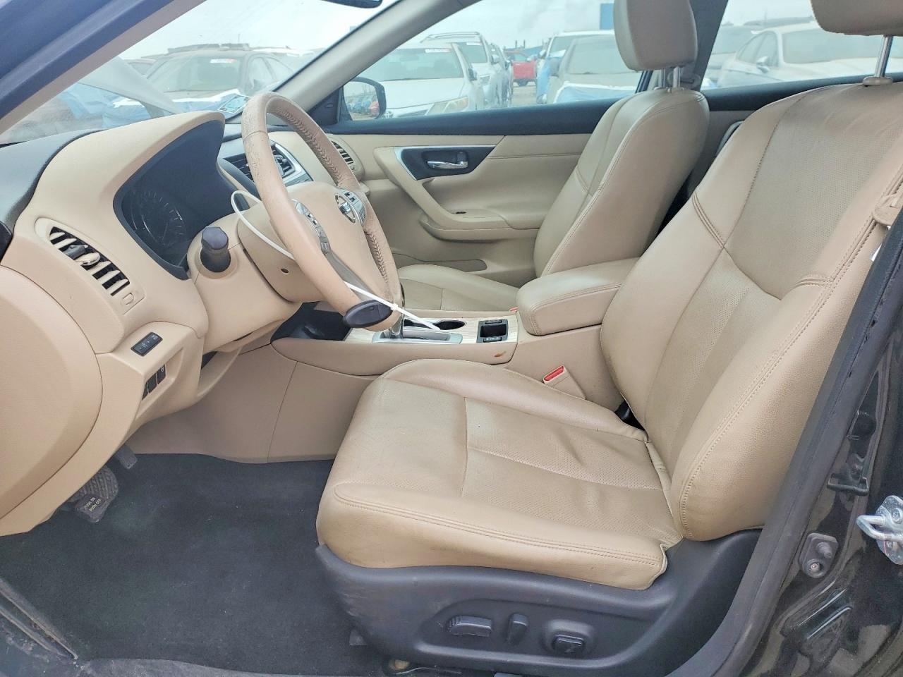 2016 Nissan Altima 2.5 - Фото 7