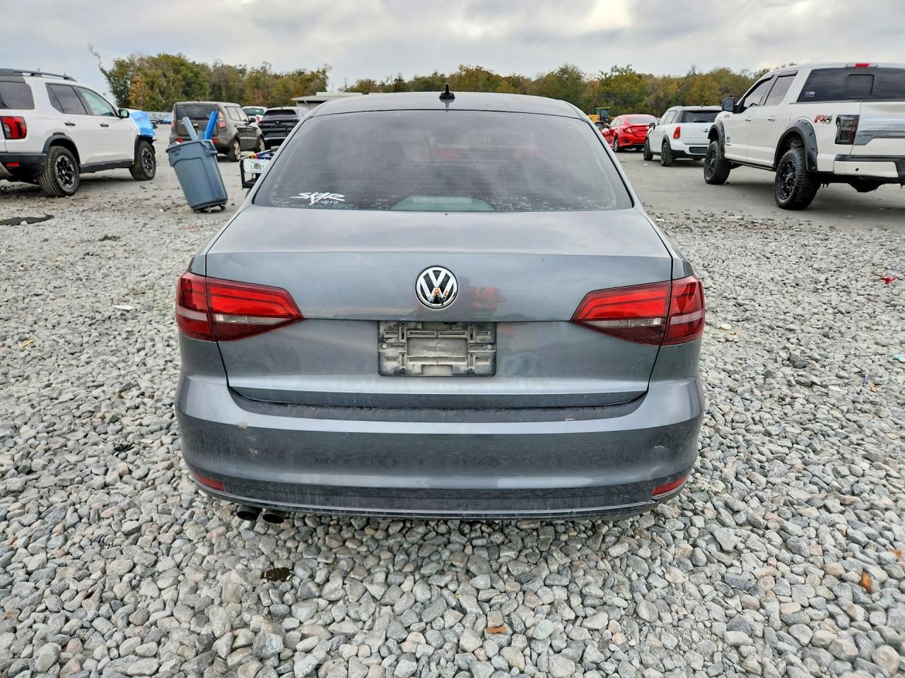 2016 Volkswagen Jetta S - Image 6