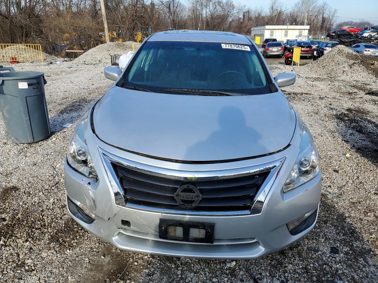 2015 Nissan Altima 2.5 - Image 5