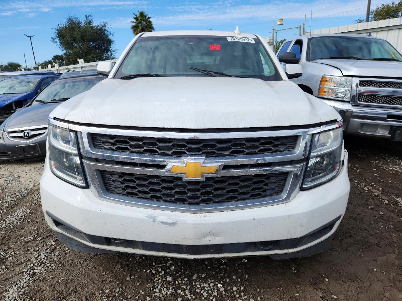 2017 Chevrolet Suburban C1500 Lt - Фото 5