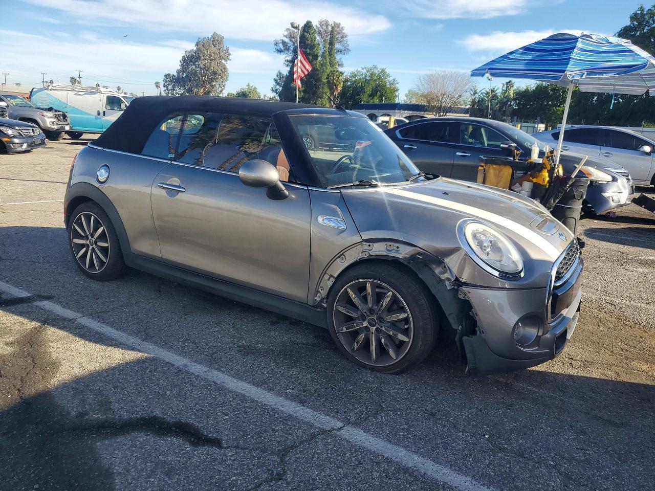 2016 Mini Cooper S - Image 4