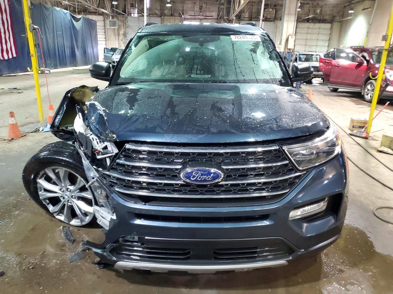 2023 Ford Explorer Xlt - Фото 5