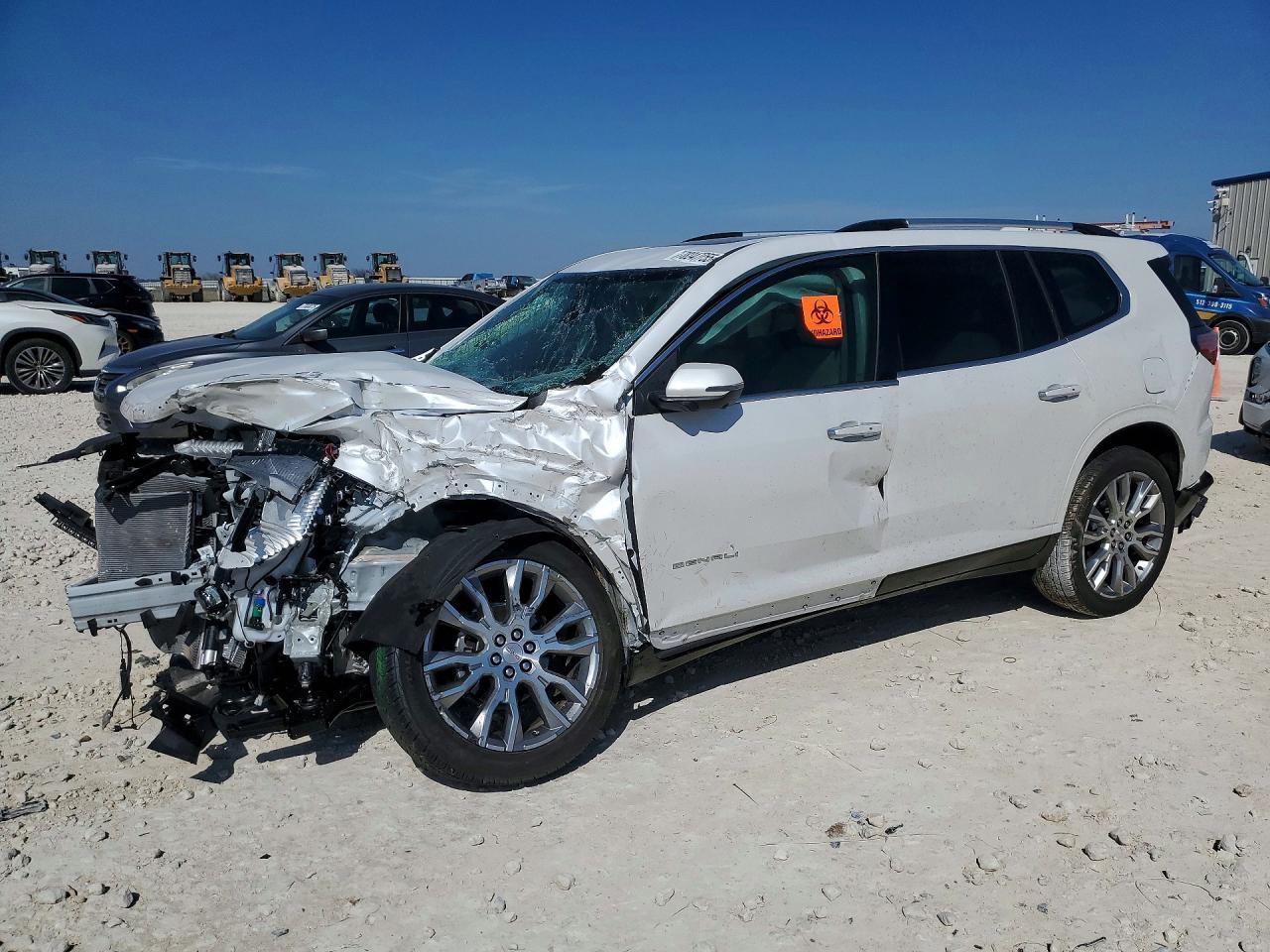 2025 GMC Acadia Denali