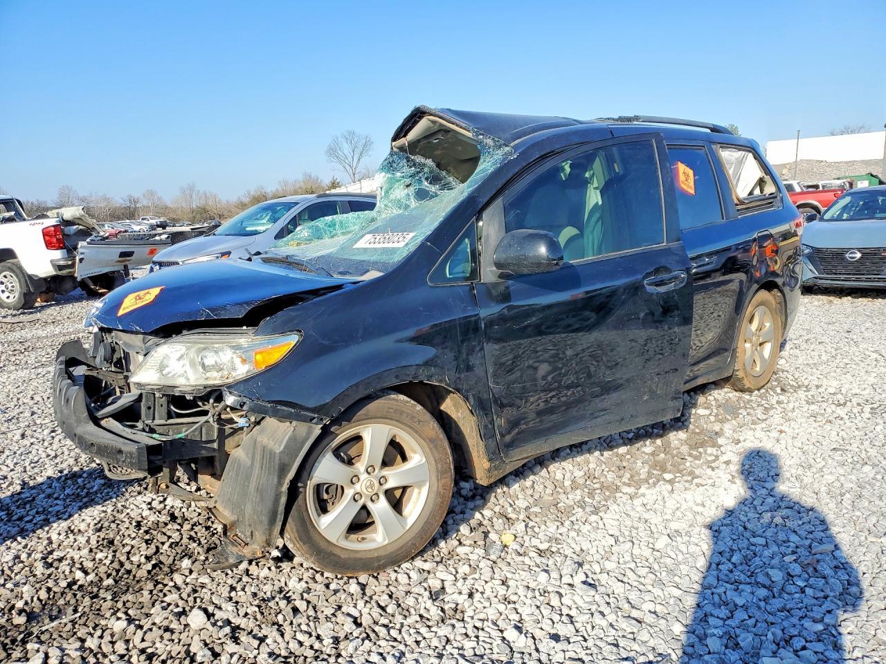 2011 Toyota Sienna Le 8-Passenger