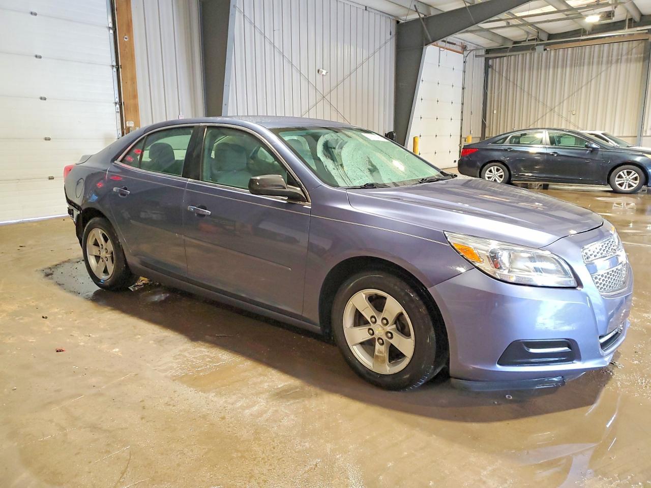 2013 Chevrolet Malibu Ls - Image 4