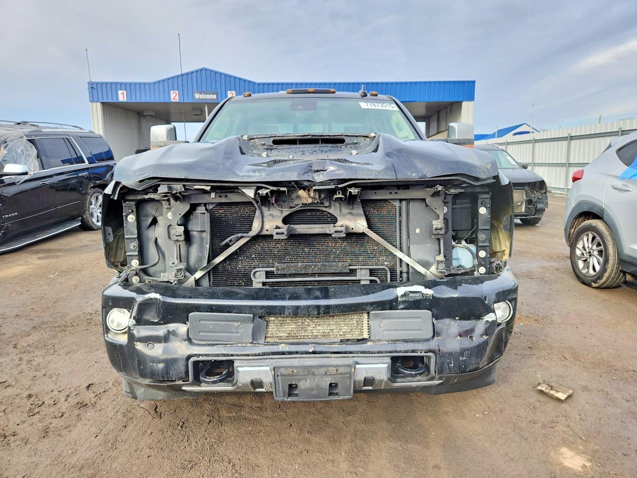 2019 Chevrolet Silverado K3500 High Country - Фото 5