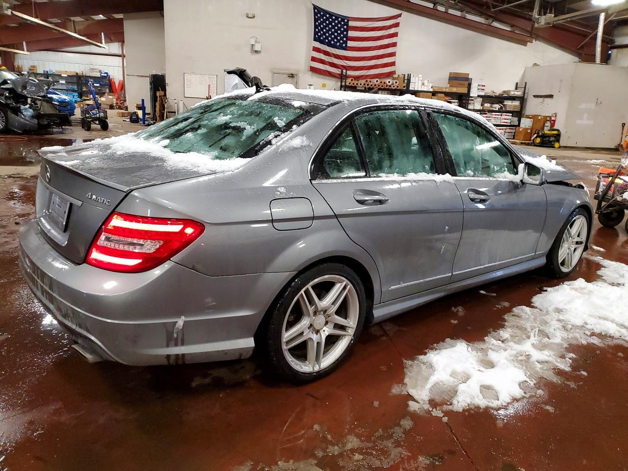 2014 Mercedes-Benz C 300 4Matic - Image 3