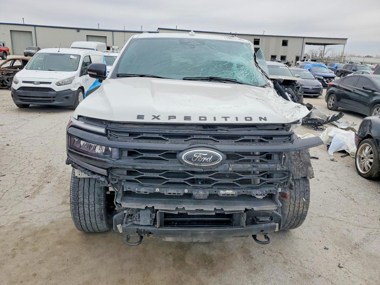2023 Ford Expedition Limited - Image 5