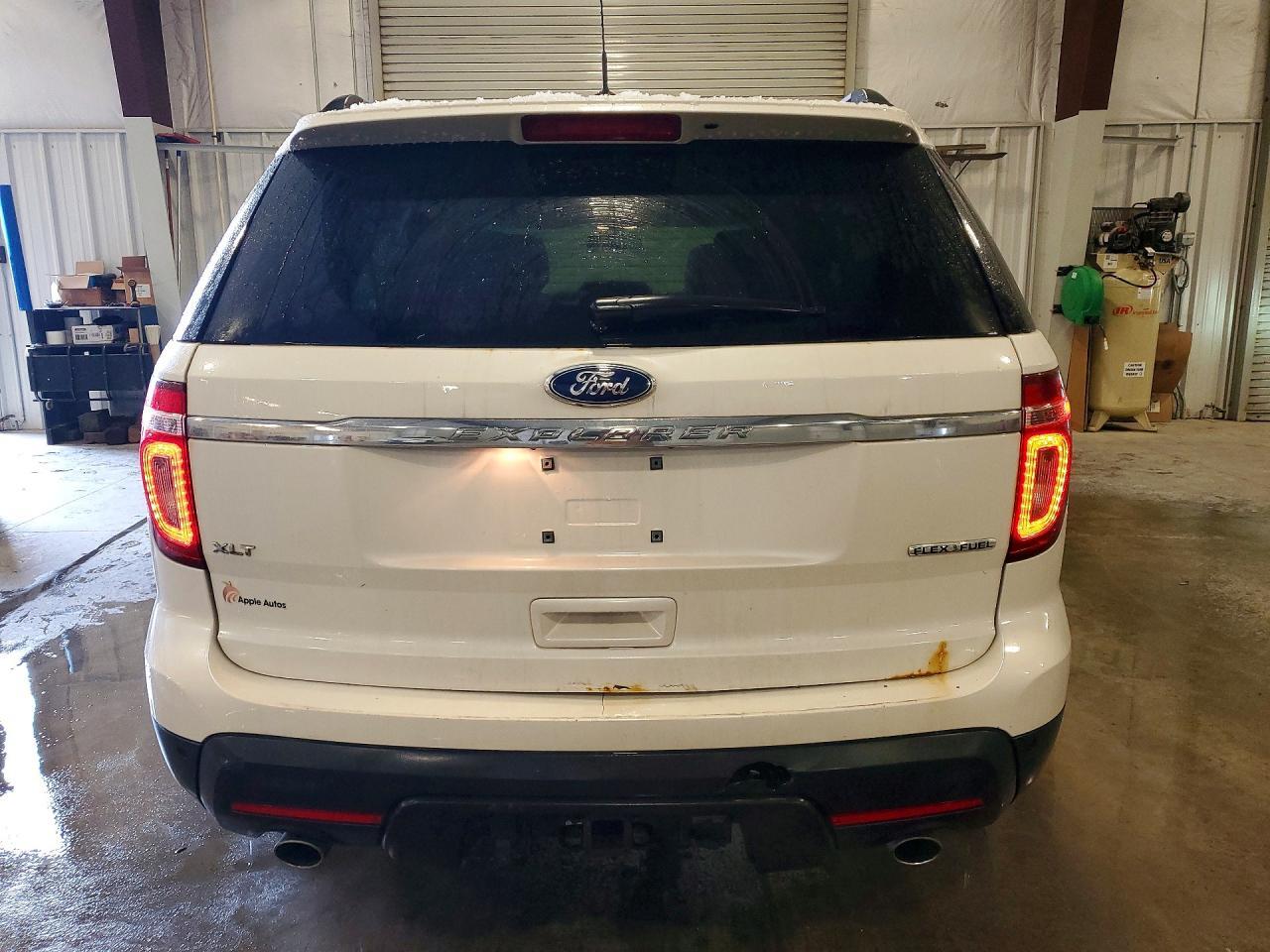 2014 Ford Explorer Xlt - Фото 6