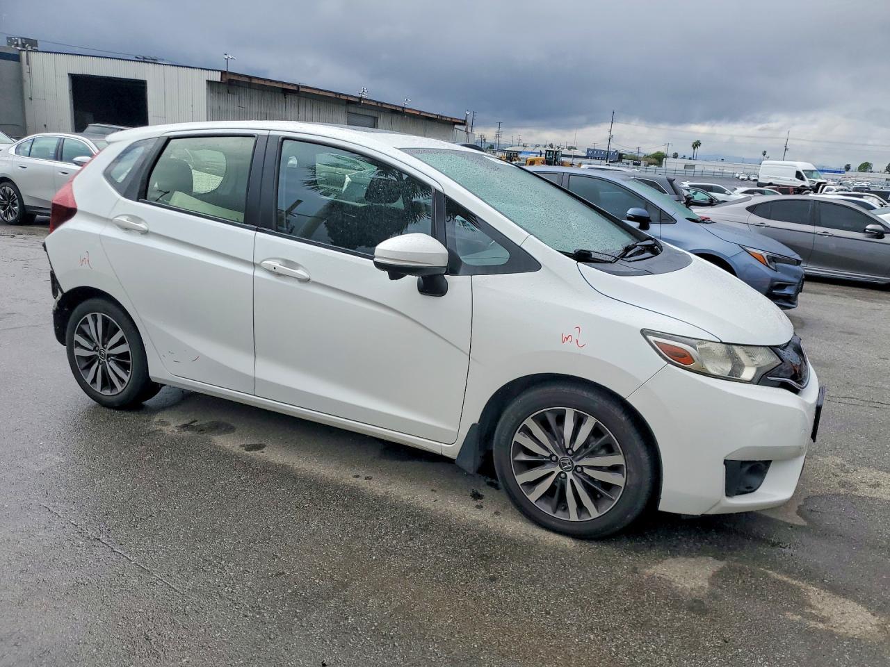 2017 Honda Fit Ex - Image 4