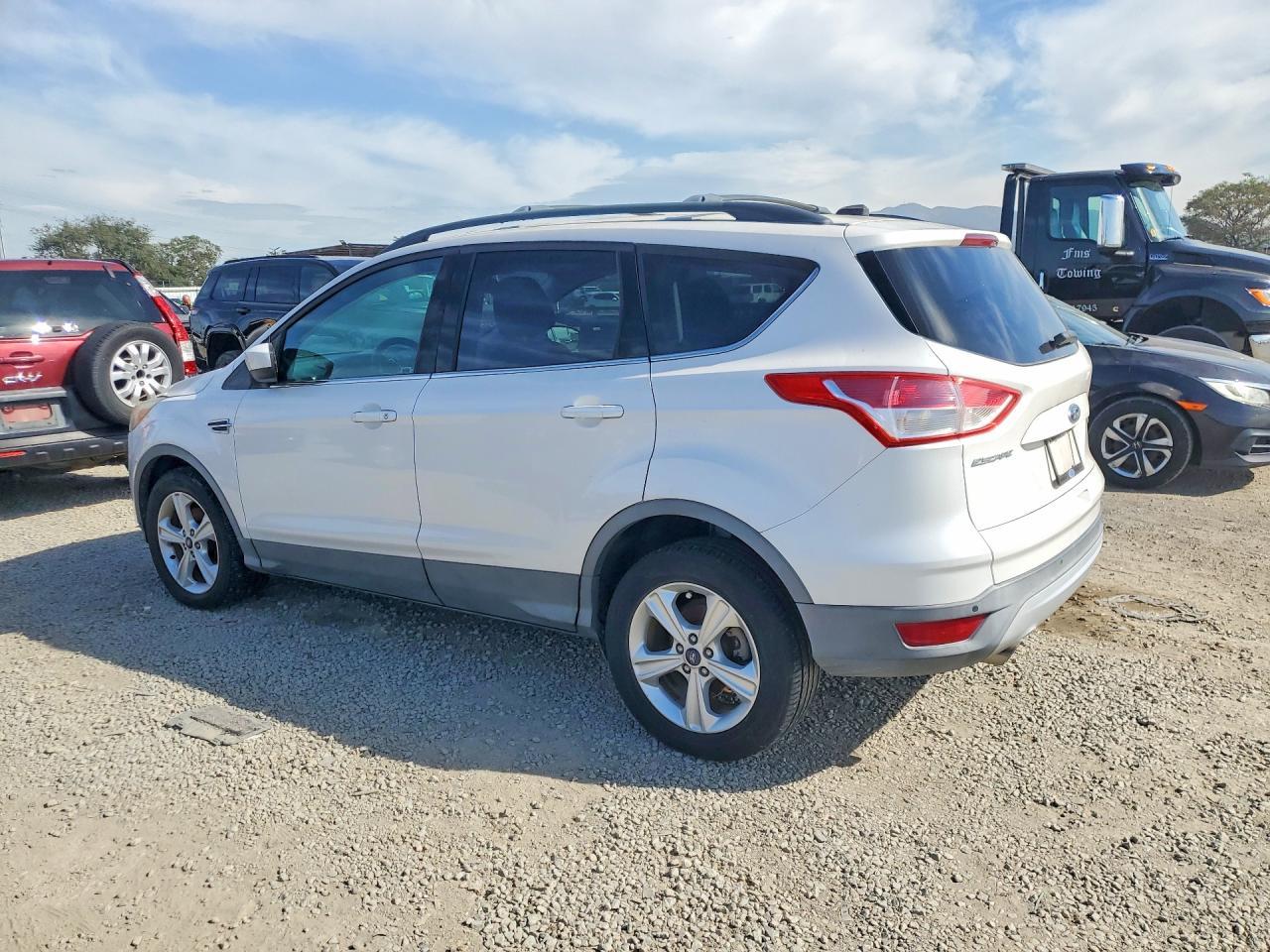 2014 Ford Escape Se - Фото 2