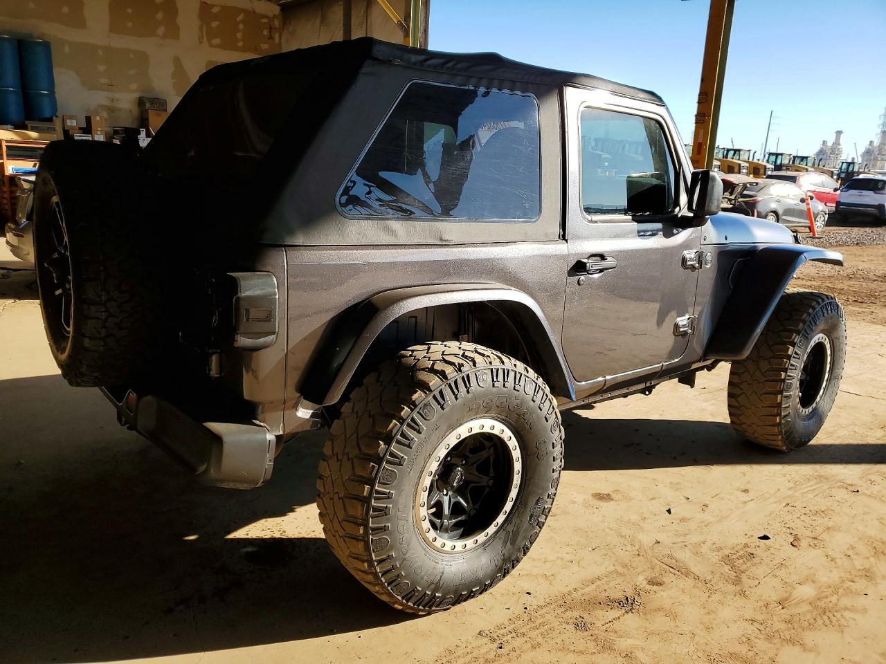 2024 Jeep Wrangler - Фото 3