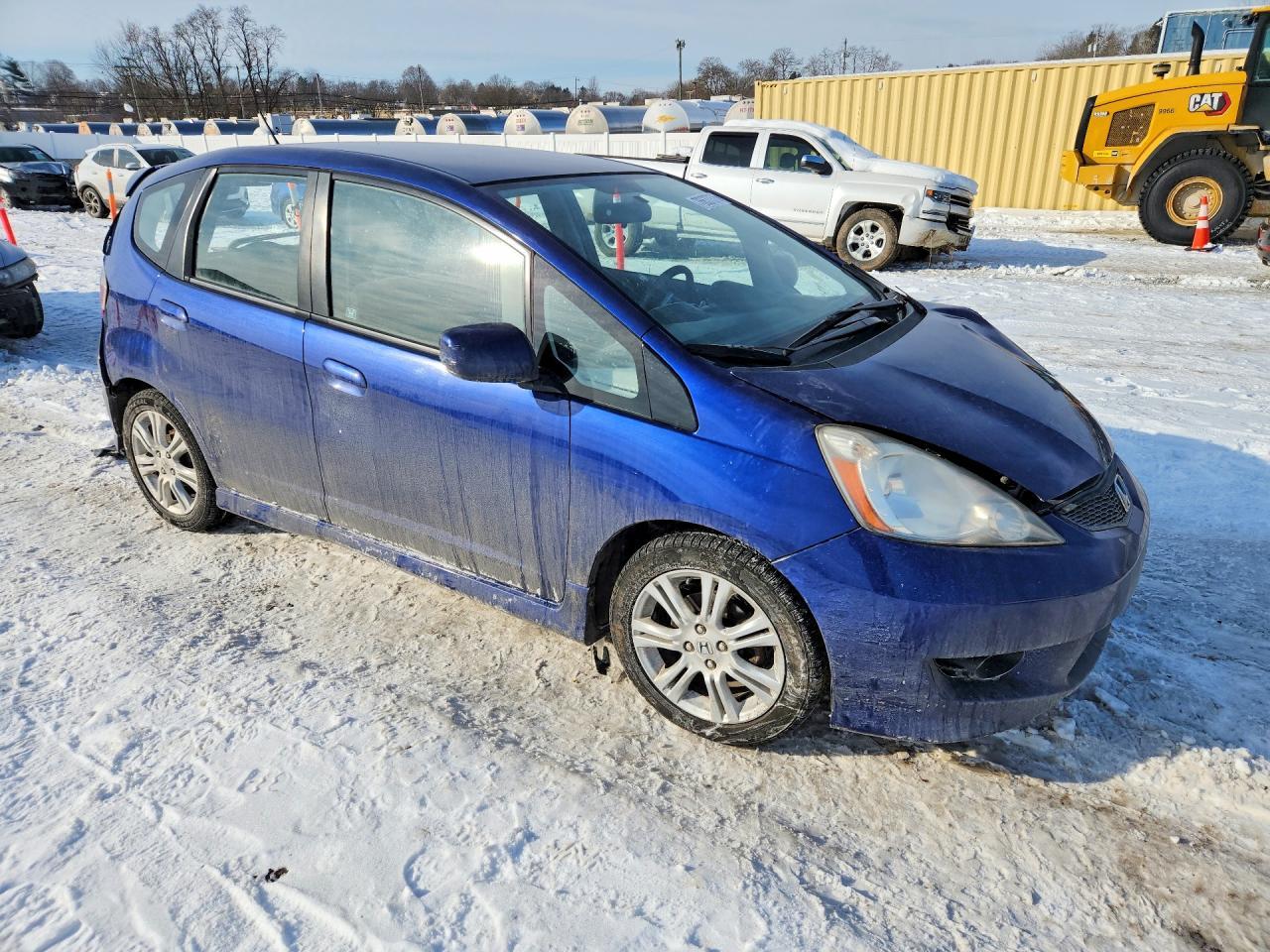 2011 Honda Fit Sport - Image 4