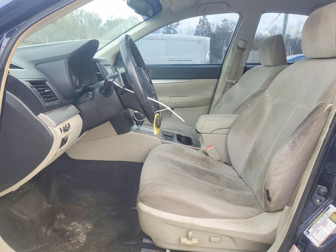 2013 Subaru Legacy 2.5I Premium - Image 7