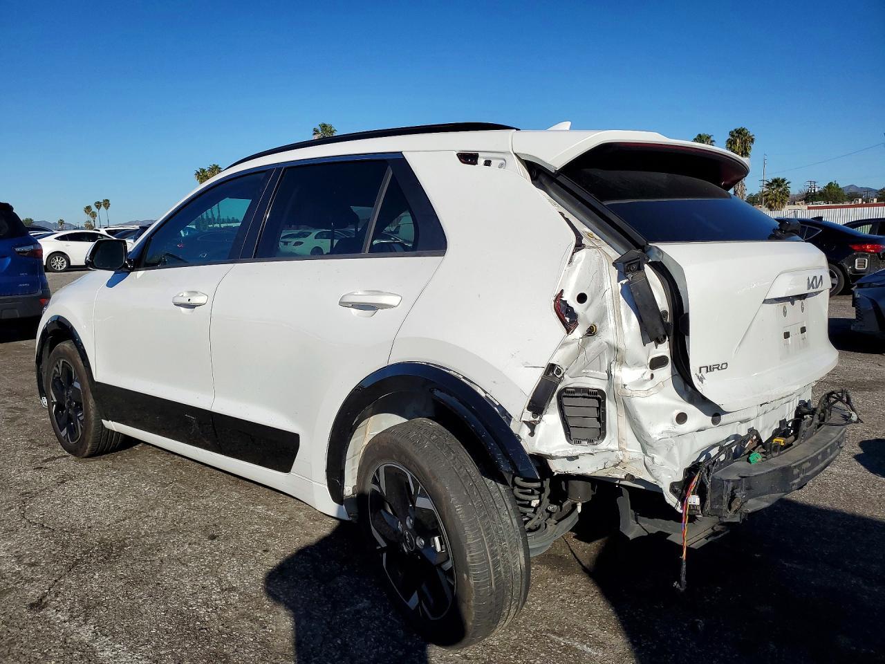 2024 Kia Niro Wind - Image 2