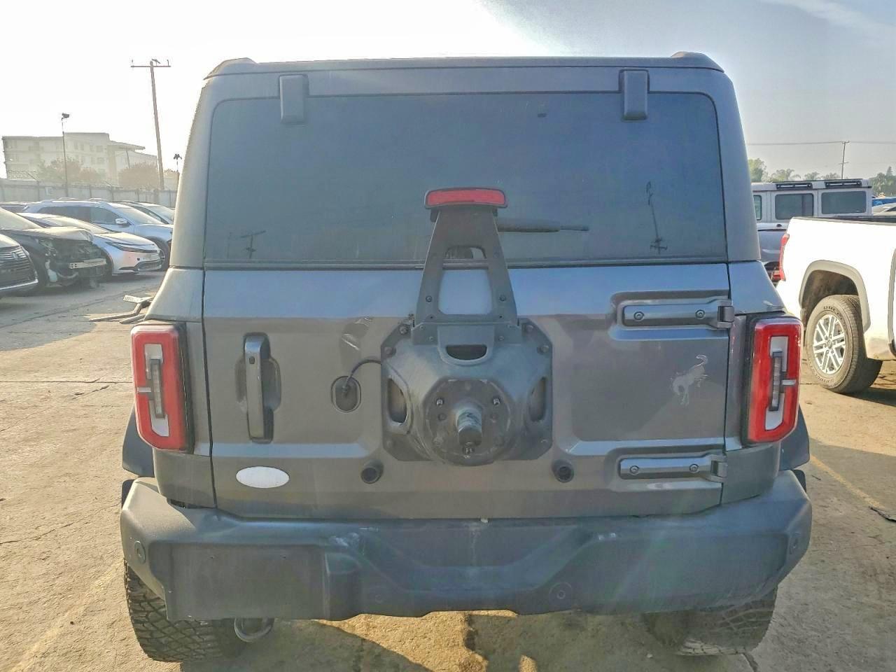 2022 Ford Bronco Base - Фото 6