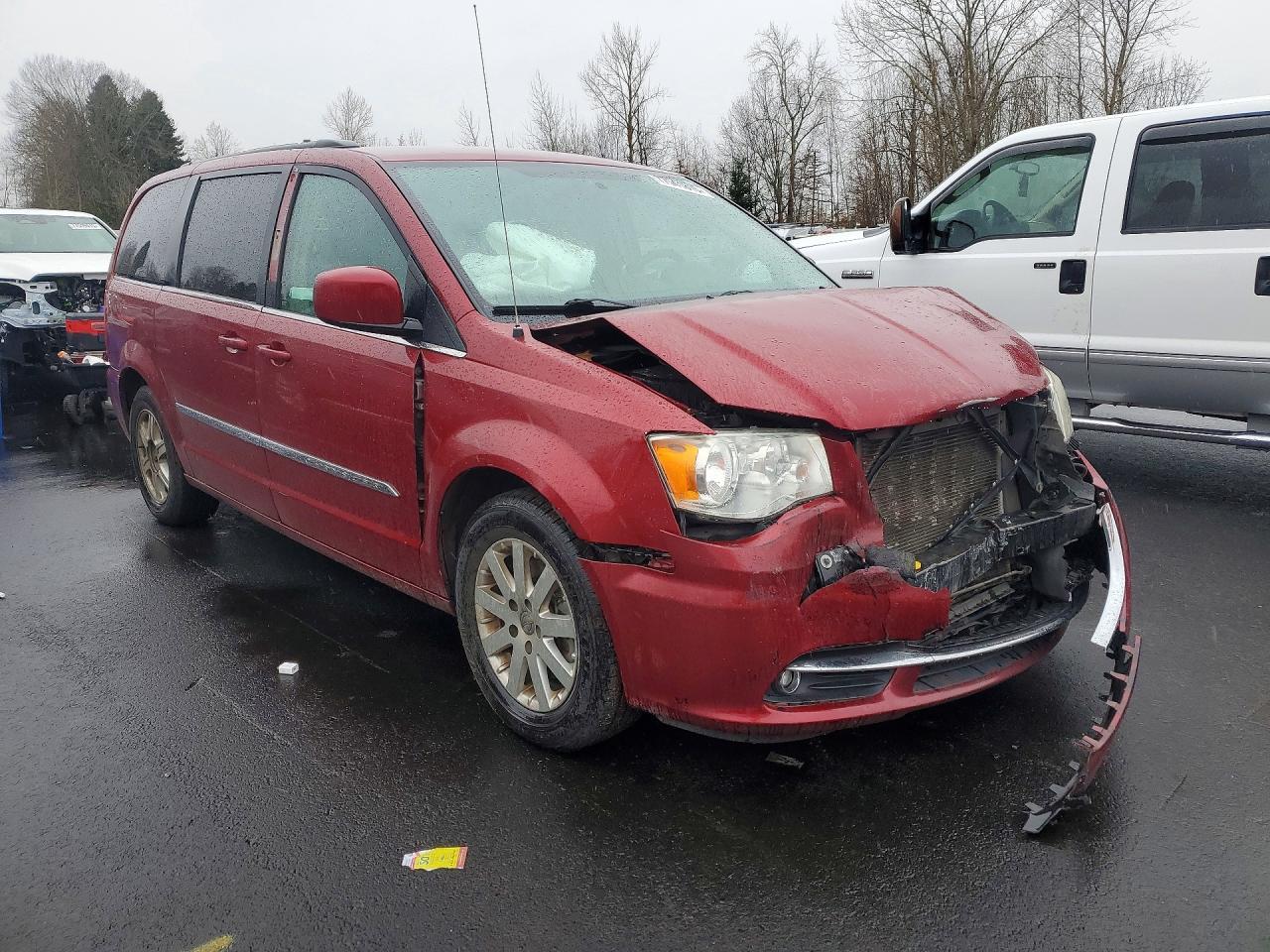 2014 Chrysler Town & Country Touring - Фото 4