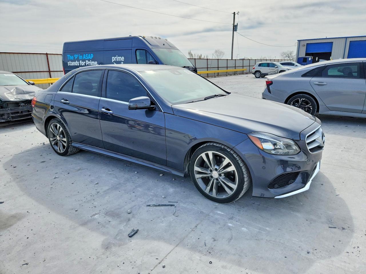 2016 Mercedes-Benz E 350 - Фото 4