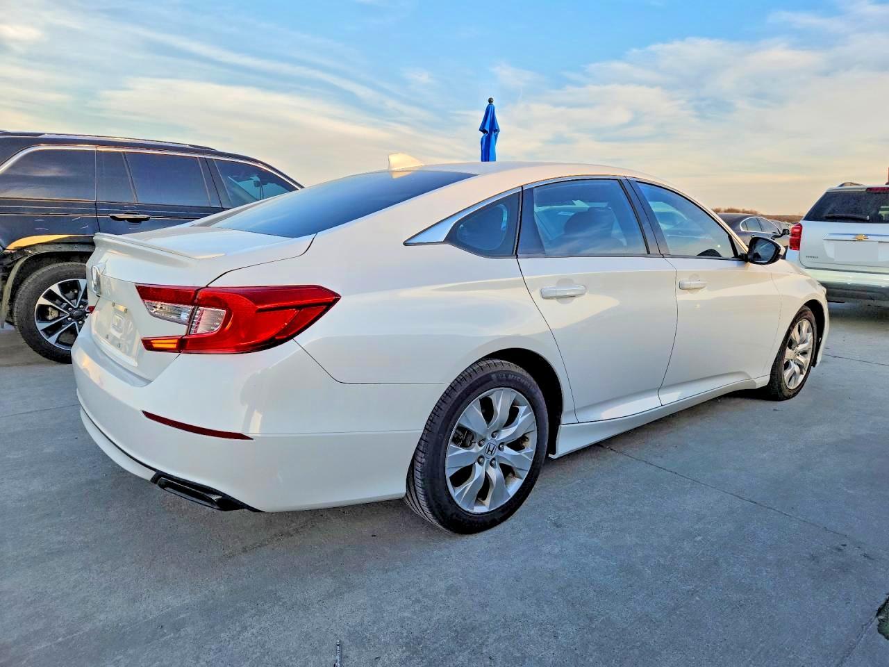 2018 Honda Accord Sport - Image 3