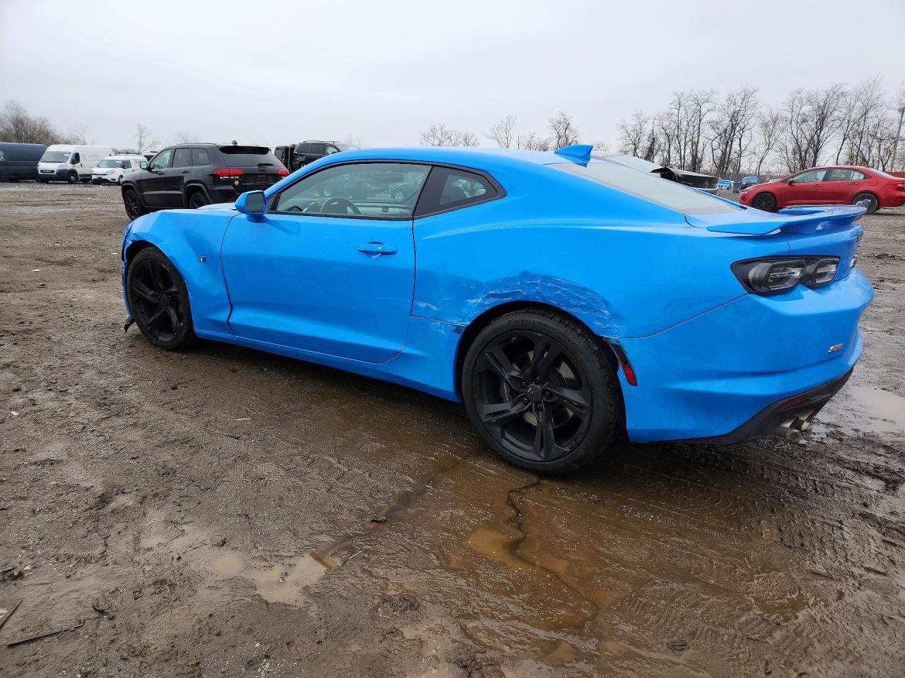 2022 Chevrolet Camaro Lt1 - Фото 2