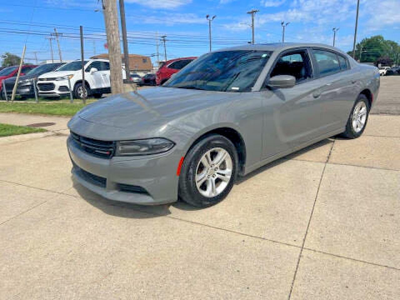 2019 Dodge Charger Sxt - Фото 2