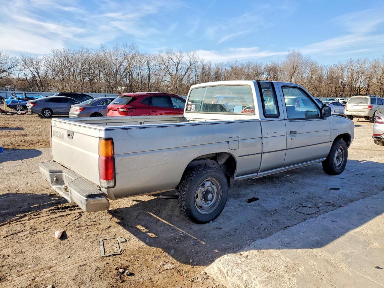 1986 Nissan D21 King Cab - Фото 3