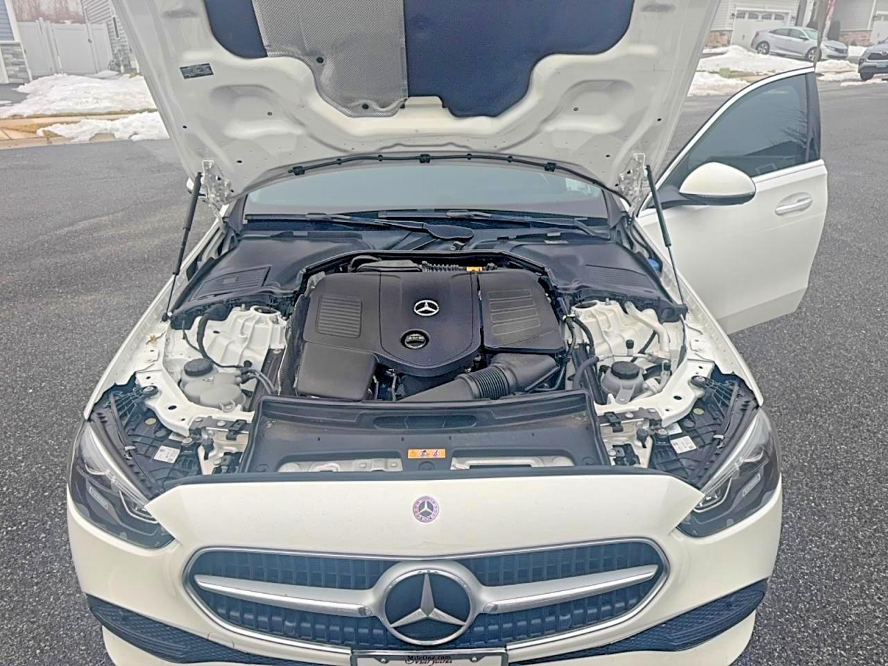 2023 Mercedes-Benz C 300 4Matic - Image 7