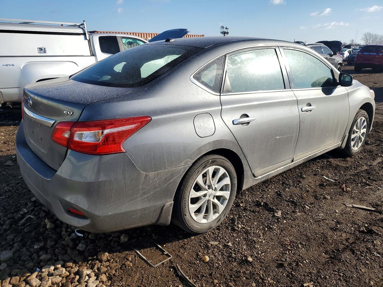 2019 Nissan Sentra Sv - Фото 3