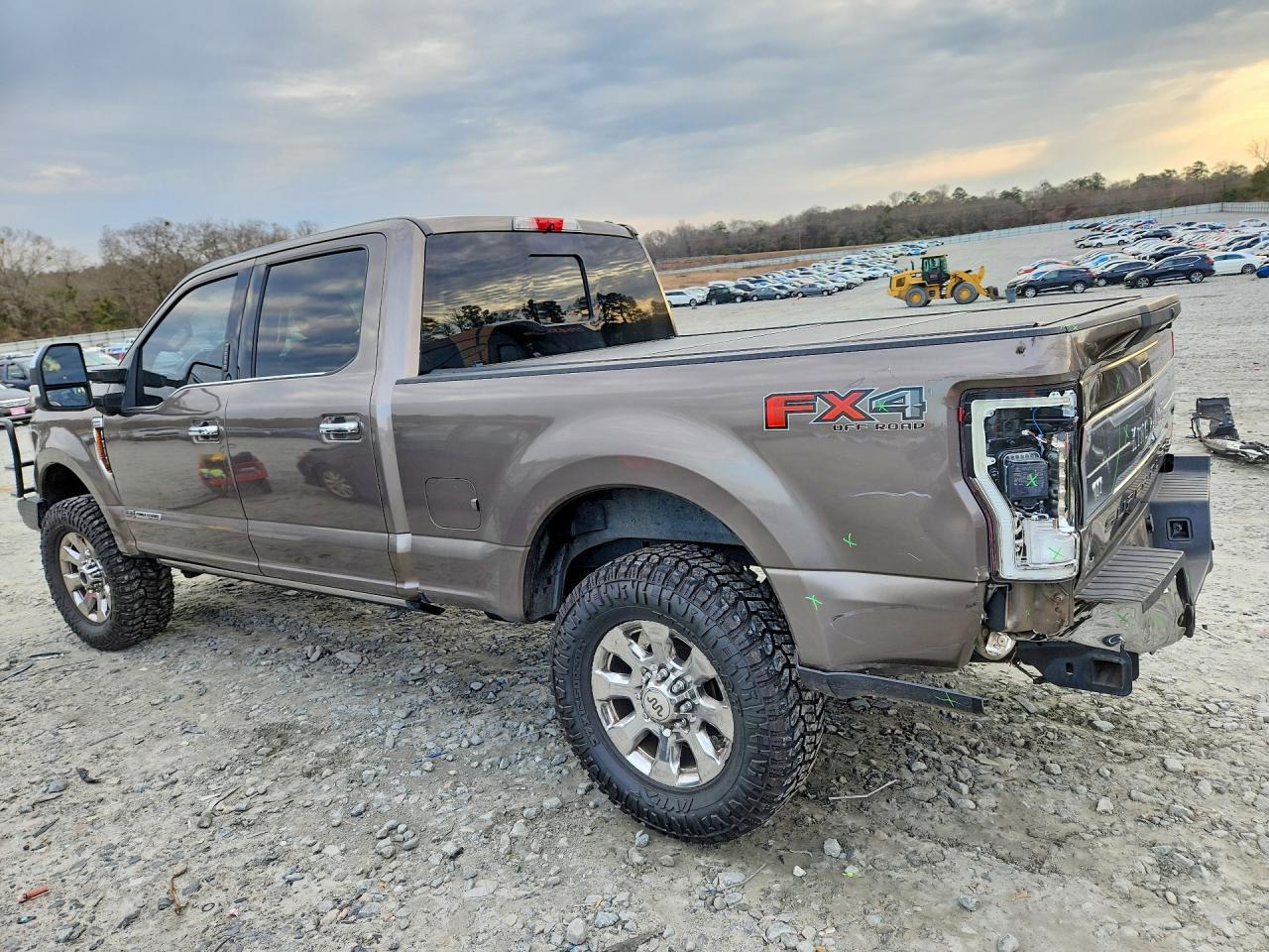 2019 Ford F250 Super Duty - Image 2
