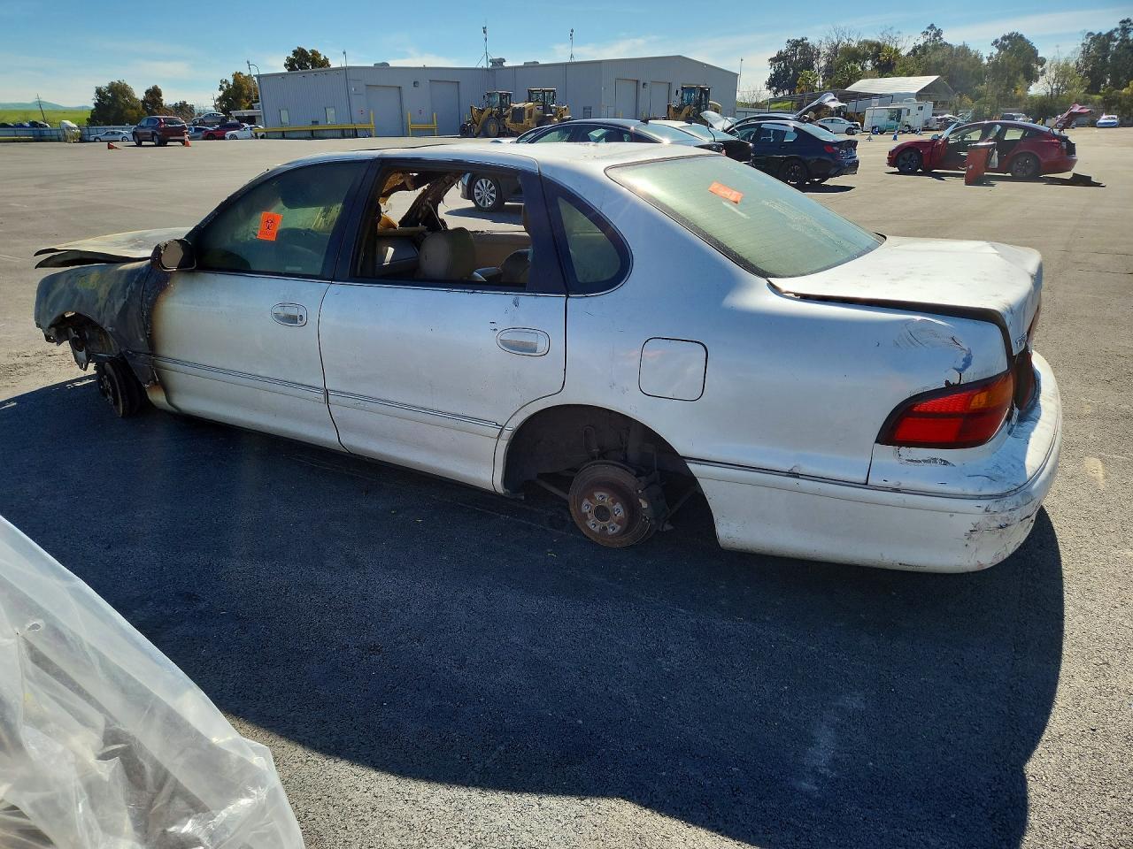 1998 Toyota Avalon Xls - Image 2