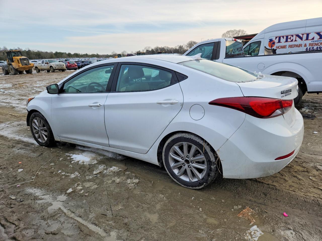 2015 Hyundai Elantra Se - Фото 2